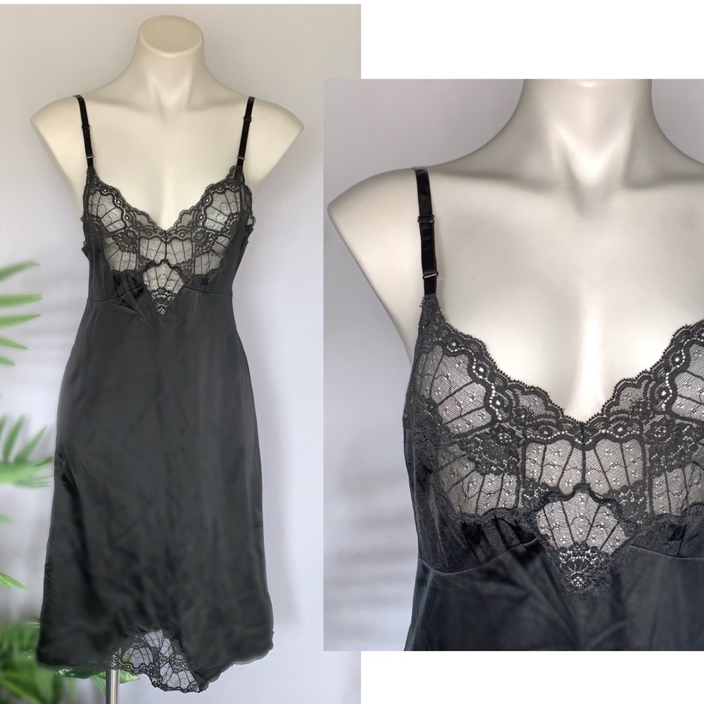 v i n t a g e :: Ethereal Nylon Slip Dress Floral Lace Nightgown